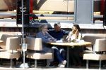Amsterdam 9 mei 2016
Ruud Gullit aan het lunchen bij the harbour club met zijn moeder Ria en vriendin Karin de Rooij.