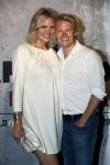 Amsterdam 6 mei 2016
Wereldpremiere van Armin v Buuren, Armin Only Embrace in het ziggo dome.
Armin kwam met zijn vrouw over de rode loper binnen. Myrthe Mylius en partner Thomas Berge