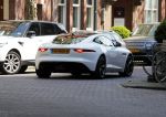 Amsterdam 12 mei 2016
Een zwangere Victoria Koblenko op terras met een vriendin.