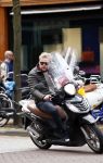 Amsterdam 16 april 2016
Wesly Bronkhorst op zijn scooter op de PC hooftstraat