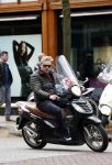 Amsterdam 16 april 2016
Wesly Bronkhorst op zijn scooter op de PC hooftstraat