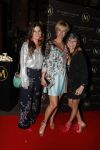 Amsterdam 5 april 2017
Presentatie / feestje van Magnum ijs in het conservatorium hotel. Iedereen kwam in Pyama.
Manon de Boer May-Britt Mobach en Anouk Smulders