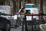 Amsterdam 4 april 2017 
Anouk v Nes na haar operatie op de fiets in Amsterdam zuid