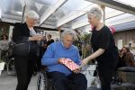 Lelystad 7 april 2017 
Uitreiking boek Christa Krommenhoek ( dochter Koos Alberts). Koos en Joke krijgen het eerste boek van haar.