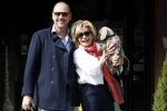 Amsterdam 4 april 2017  
Connie Witteman en Eugene v Dun metb hun puppy Rocco in amsterdam zuid.
