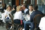 Amsterdam 10 april 2017
Connie Breukehoven met Eugene v Dun op terras.