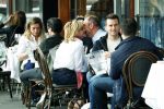 Amsterdam 10 april 2017
Connie Breukehoven met Eugene v Dun op terras.