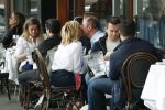 Amsterdam 10 april 2017
Connie Breukehoven met Eugene v Dun op terras.