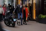 Amsterdam 29 april 2017
Connie Witteman met vriend Eugene v Dun met hun hond op de pc hooftstraat