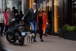 Amsterdam 29 april 2017
Connie Witteman met vriend Eugene v Dun met hun hond op de pc hooftstraat