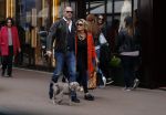 Amsterdam 29 april 2017
Connie Witteman met vriend Eugene v Dun met hun hond op de pc hooftstraat