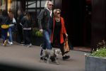 Amsterdam 29 april 2017
Connie Witteman met vriend Eugene v Dun met hun hond op de pc hooftstraat