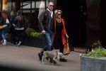 Amsterdam 29 april 2017
Connie Witteman met vriend Eugene v Dun met hun hond op de pc hooftstraat