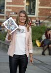 Amsterdam 9 mei 2017 
Presentatie boek Dafne Schippers en haar zus Sanne . Titel van het boek is Dafne Likes.