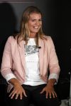 Amsterdam 9 mei 2017 
Presentatie boek Dafne Schippers en haar zus Sanne . Titel van het boek is Dafne Likes.