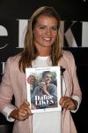 Amsterdam 9 mei 2017 
Presentatie boek Dafne Schippers en haar zus Sanne . Titel van het boek is Dafne Likes.