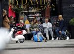 Amsterdam 3 april 2017 
Danie Bles met haar zoon en vader Jos Bles en zijn vrouw Marlene voor de winkel van Danie op de cornelis schuytstraat