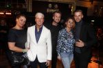 Amsterdam 1 april 2017
Dave en Donny Roelvink open Club Hermanos op het Leidse plein.
Papa Dries Honoria mama Lucienne en de vriendinnen  Amije ( Donny)  en Julia (Dave) waren erbij.