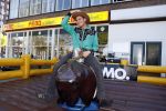 Amsterdam 8 mei 2017
Presentatie L'Homo met Douwe Bob op de cover. Linda de Mol overhandigt het eerste exemplaar.