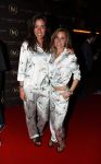 Amsterdam 5 april 2017
Presentatie / feestje van Magnum ijs in het conservatorium hotel. Iedereen kwam in Pyama.
Naomi v as en Ellen Hoog