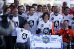 Amsterdam 25 april 2017
Huis Igone de JonghJohan Cruijff run van 14 km vanuit Olympisch stadon naar Arena. Johan Cruijff zou vandaag 70 geworden zijn. oa Estelle Cruijff Johnny Heitinga Sjaak Swart Erben Wennemars deden mee