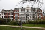 Amsterdam 1 april 2017 
Estelle Cruijff gaat in appartement an het vondelpark wonen.