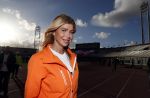 Amsterdam 25 april 2017
Huis Igone de JonghJohan Cruijff run van 14 km vanuit Olympisch stadon naar Arena. Johan Cruijff zou vandaag 70 geworden zijn. oa Estelle Cruijff Johnny Heitinga Sjaak Swart Erben Wennemars deden mee
