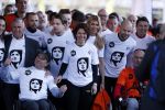 Amsterdam 25 april 2017
Huis Igone de JonghJohan Cruijff run van 14 km vanuit Olympisch stadon naar Arena. Johan Cruijff zou vandaag 70 geworden zijn. oa Estelle Cruijff Johnny Heitinga Sjaak Swart Erben Wennemars deden mee