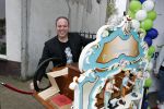 Fijnaart 21 april 2017
O'g3ne en Frans bauer geven feestje in Fijnaart voor de kinderen van de basisschool de springplank waar ze op gezeten hebben. Mariska Frans Jr Christiaan Lucas en Jan alsmede de vader en moeder van de meiden van O'g3ne zijn ook aanwezig.