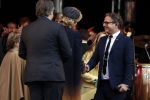 Tilburg 27 april 2017
Koningsdag in tilburg. Aanwezige leden van de koninklijke familie zijn, Koning Willem Alexander Koningin Maxima Prinses Amalia Ariane Alexia, Prins Constantijn prinses Laurentien Prins Maurits Prinses Marilene Prins Bernhard jr Prinses Annette Prins Floris Prinses Aimee Prins Pieter Christiaan en Prinses Anita. Guus Meeuwis en Gers Pardoel zingen ze toe.