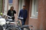 Amsterdam 12 april 2017
Humberto Tan met zijn vrouw Ineke op straat in amsterdam zuid
