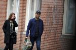 Amsterdam 12 april 2017
Humberto Tan met zijn vrouw Ineke op straat in amsterdam zuid