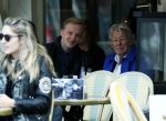Amsterdam 5 april 2017 
Jan des Bouvrie met zijn zoon Jan op terras.