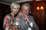 Amsterdam 6 april 2017 
Boekpresentatie Micky Hoogendijk in Amstel hotel. jan en Monique des Bouvrie
