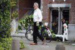 Amsterdam 11 mei 2017 
Jeroen Krabbe als tuinman voor zijn huis