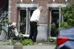 Amsterdam 11 mei 2017 
Jeroen Krabbe als tuinman voor zijn huis