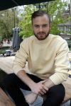 Amsterdam 13 april 2017 
Castpresentatie Huisvrouwen Bestaan Niet in vondel CS in het vondelpark. Jim bakkum