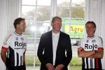 Nijkerk 14 april 2017
Presentatie sterren wielrennersteam  van jeroen Mantel. Johan v d Velde en Eric Breukink