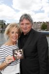 Rotterdam 9 mei 2017
Presentatie cd Joke Bruijs op een boot in Rotterdam. Joke met partner Frits Landesbergen
