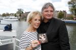 Rotterdam 9 mei 2017
Presentatie cd Joke Bruijs op een boot in Rotterdam. Joke met partner Frits Landesbergen