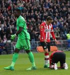 Eindhoven,23 April 2017 PSV-AJAX Seizoen 2016/2017, eindstand 1-0
Joshua Brenet probeert in de laatste minuut de stand nog op 2-0 te brengen. Helaas.......