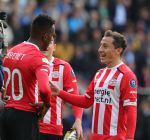 Eindhoven,23 April 2017 PSV-AJAX Seizoen 2016/2017, eindstand 1-0
Joshua Brenet en Andre Guardado