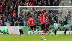 Eindhoven,23 April 2017 PSV-AJAX Seizoen 2016/2017, eindstand 1-0
Blijdschap bij Jurgen Locadia na een mooie vrije trap waardoor de stand op 1-0 komt