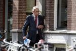 Amsterdam 5 april 2017 
Oud heineken directeur Karel Vuursteen op straat in amsterdam