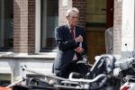 Amsterdam 5 april 2017 
Oud heineken directeur Karel Vuursteen op straat in amsterdam