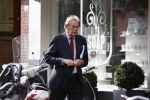 Amsterdam 5 april 2017 
Oud heineken directeur Karel Vuursteen op straat in amsterdam