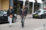 Amsterdam 12 mei 2017
Kenny Tete met een vriend op de pc hooftstraat