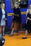 Tilburg 27 april 2017
Koningsdag in tilburg. Aanwezige leden van de koninklijke familie zijn, Koning Willem Alexander Koningin Maxima Prinses Amalia Ariane Alexia, Prins Constantijn prinses Laurentien Prins Maurits Prinses Marilene Prins Bernhard jr Prinses Annette Prins Floris Prinses Aimee Prins Pieter Christiaan en Prinses Anita. Guus Meeuwis en Gers Pardoel zingen ze toe.