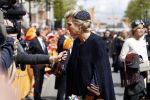 Tilburg 27 april 2017
Koningsdag in tilburg. Aanwezige leden van de koninklijke familie zijn, Koning Willem Alexander Koningin Maxima Prinses Amalia Ariane Alexia, Prins Constantijn prinses Laurentien Prins Maurits Prinses Marilene Prins Bernhard jr Prinses Annette Prins Floris Prinses Aimee Prins Pieter Christiaan en Prinses Anita. Guus Meeuwis en Gers Pardoel zingen ze toe.