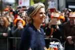 Tilburg 27 april 2017
Koningsdag in tilburg. Aanwezige leden van de koninklijke familie zijn, Koning Willem Alexander Koningin Maxima Prinses Amalia Ariane Alexia, Prins Constantijn prinses Laurentien Prins Maurits Prinses Marilene Prins Bernhard jr Prinses Annette Prins Floris Prinses Aimee Prins Pieter Christiaan en Prinses Anita. Guus Meeuwis en Gers Pardoel zingen ze toe.